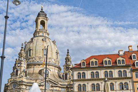 Die Wissenschaftsmeile befand sich direkt gegenüber von Dresdens Wahrzeichen, der Frauenkirche. Foto: Honey Alas, TROPOS
