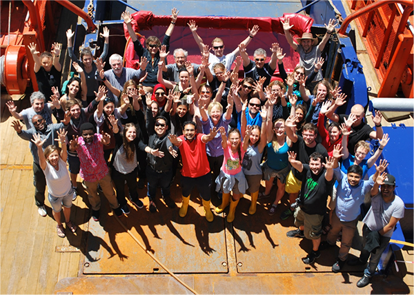 Group picture on the North-South Transect of the AWI RV Polarstern from Bremerhaven to Cape Town (PS102).