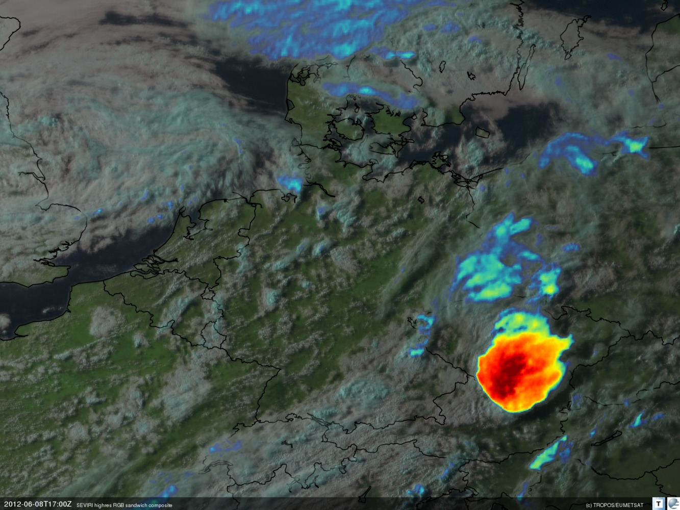 Meteosat-Aufnahme eines mächtigen mesoskaligen, konvektiven Systems über Tschechien und Österreich gegen Abend (19 Uhr lokale Sommerzeit am 08.06.2012). Quelle: TROPOS / EUMETSAT