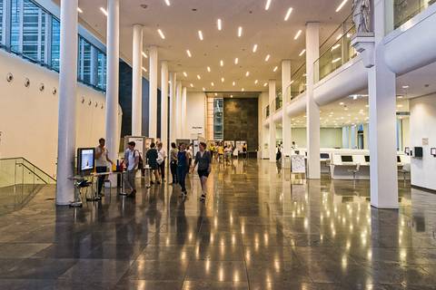 Die Universität am Augustusplatz war wieder eine der zentralen Attraktionen der Langen Nacht der Wissenschaften. Foto: Tilo Arnhold, TROPOS