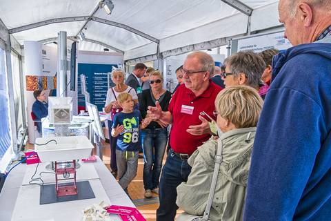 Atmosphärenchemie und Wolkenforschung zum Anfassen. Foto: Kay Weinhold, TROPOS