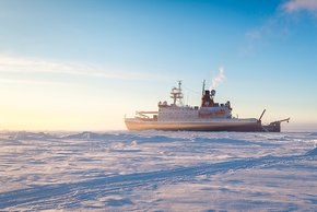 MDR-Sachsenspiegel & MDR-Radio-Sachsen berichten über die Expedition der Polarstern ins Eis der Arktis. Archivfoto: Alfred-Wegener-Institut / Stefan Hendricks