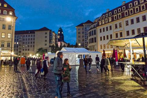 Wissenschaftsmeile auf dem Dresdner Neumarkt. Foto: Tilo Arnhold, TROPOS