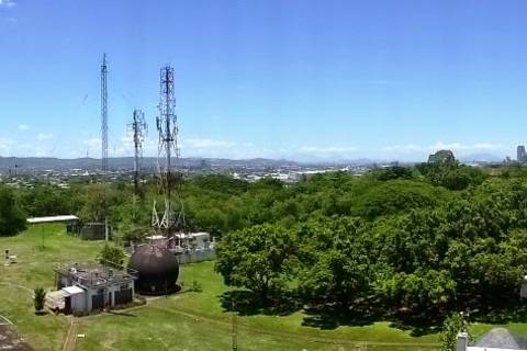 13.05.15: Weitsicht vom Manila Observatory aus