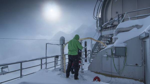 Messkampagne INUIT-JFJ auf dem Jungfraujoch in der Schweiz. Foto: Tilo Arnhold, TROPOS Messkampagne INUIT-JFJ auf dem Jungfraujoch in der Schweiz. Foto: Tilo Arnhold, TROPOS