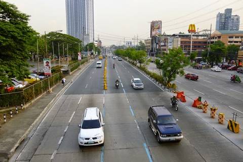 12.05.15: Katipunan Avenue, hier stand der TROPOS-Messcontainer zu Beginn 4 Wochen lang.