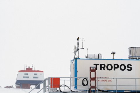 OCEANET container in the Antarctic before transport. Photo: Martin Radenz, TROPOS