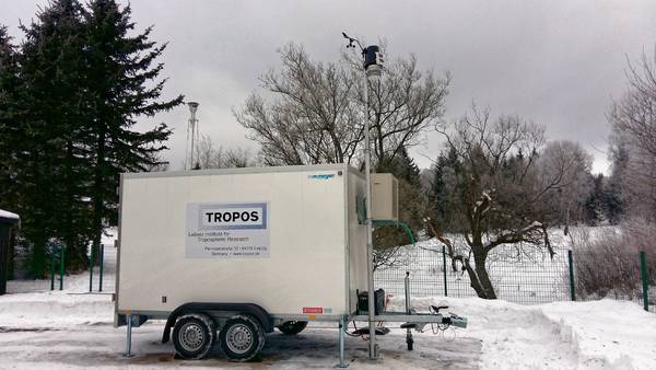 Messcontainer in Deutschneudorf bei Olbernhau/Erzgebirge. Foto: Maik Merkel, TROPOS Messcontainer in Deutschneudorf bei Olbernhau/Erzgebirge. Foto: Maik Merkel, TROPOS
