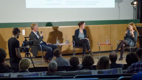 Leibniz debattiert: Sebastian Lentz trifft Rosa Loy (Foto: Tilo Arnhold, TROPOS) Leibniz debattiert: Sebastian Lentz trifft Rosa Loy (Foto: Tilo Arnhold, TROPOS)