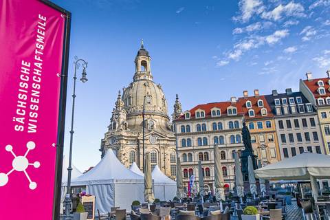 Wissenschaftsmeile auf dem Dresdner Neumarkt. Foto: Gerald Spindler, TROPOS