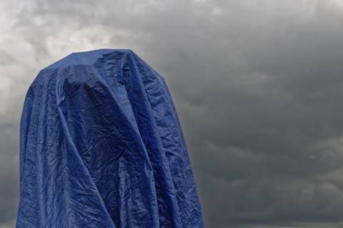 Einige Instrumente mussten wetterfest verpackt werden. Foto: Tilo Arnhold/ TROPOS